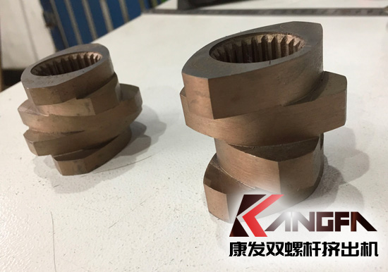 康發(fā)雙螺桿擠出機(jī)新一代具有優(yōu)良耐磨性、耐腐蝕性捏合塊已大量出品供應(yīng),歡迎選配!