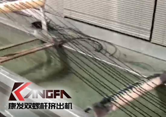 服務(wù)無(wú)止境，滿意無(wú)終點(diǎn)！康發(fā)75雙螺桿設(shè)備售后驗(yàn)收現(xiàn)場(chǎng)直擊