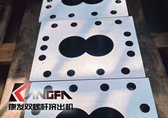 從輸送機(jī)理、工藝及配方、螺桿組合、混煉塑化能力及應(yīng)用等方面具體比較單、雙螺桿擠出機(jī)區(qū)別