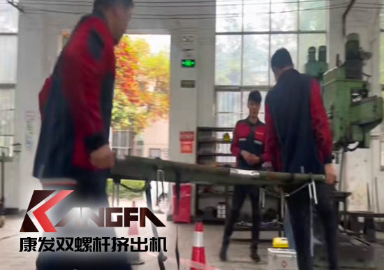 強化公司應急預案，保障措施落實！23年南京康發(fā)雙螺桿擠出機公司機械傷害事故應急演練再次舉行