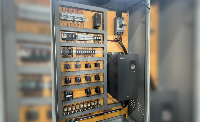 雙螺桿擠出造粒機及其零配件設計和制造源頭廠家！設備運行穩(wěn)定，性價比卓越，售后服務無憂！